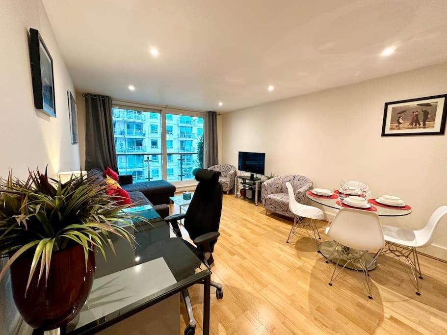 Stunning 2 Bed Thames River View - Central 伦敦 外观 照片